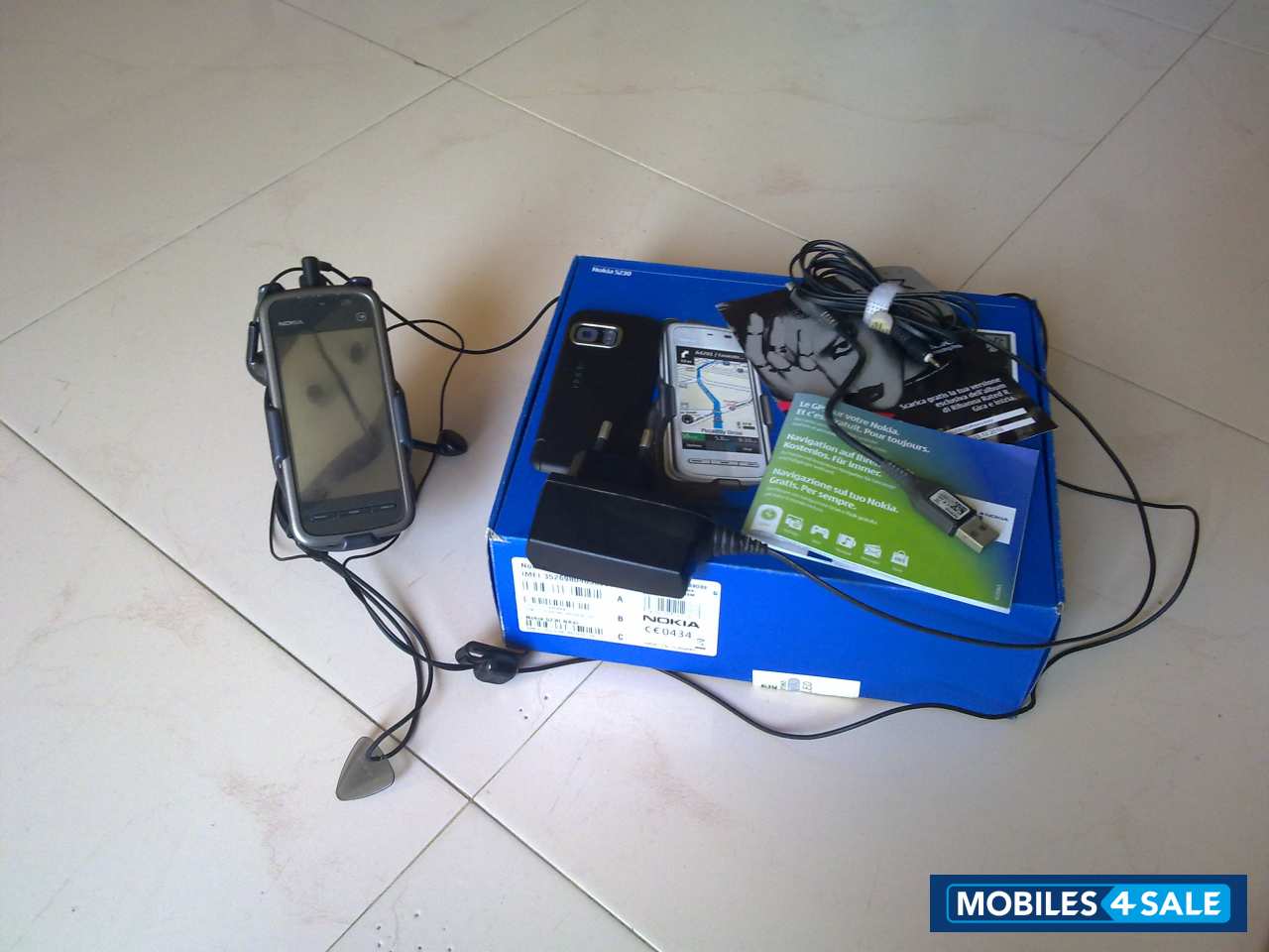 Black Nokia 5230