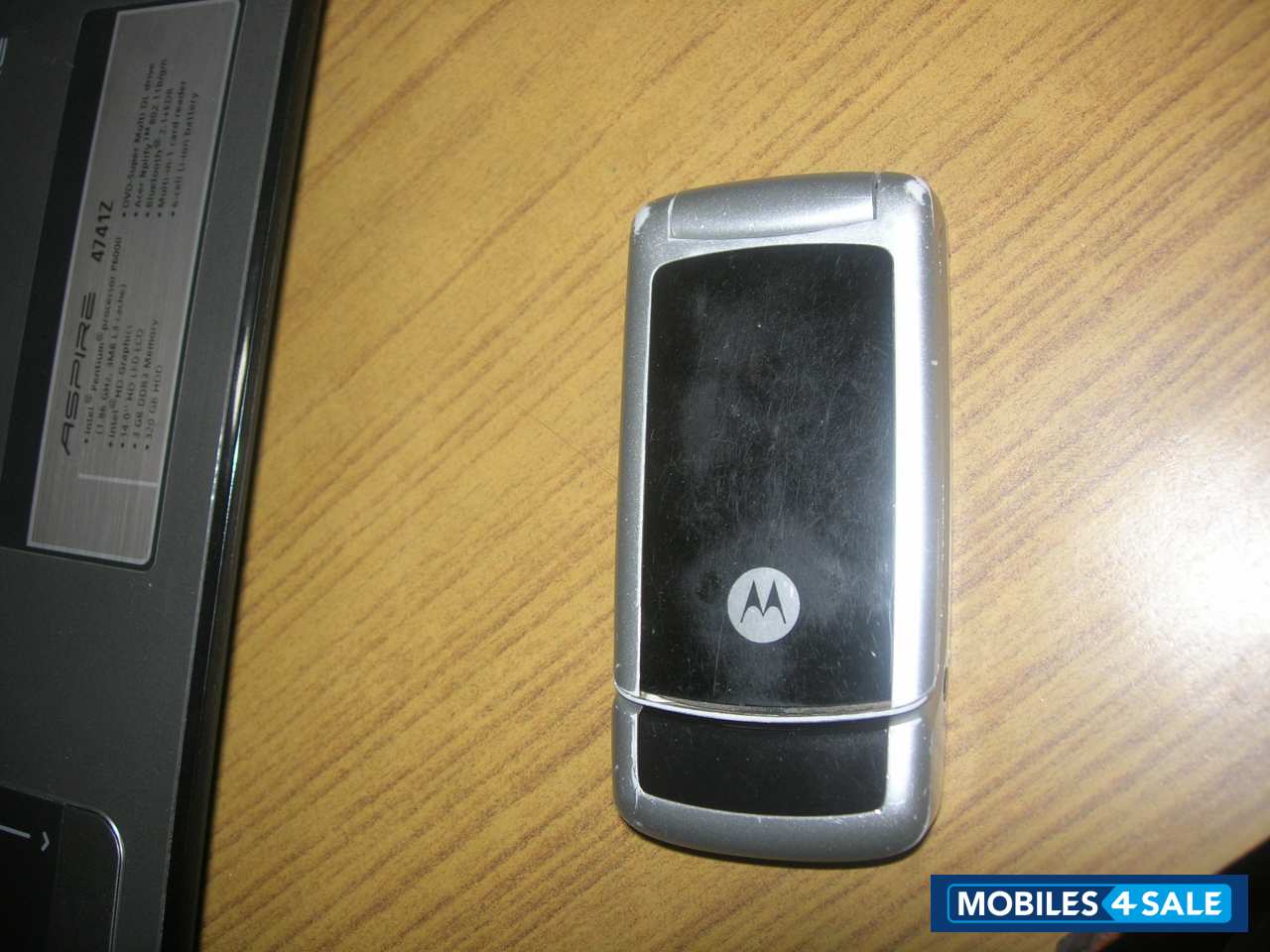 Black& Silver Motorola W213