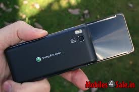 Black Sony Ericsson