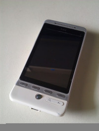 White HTC Hero
