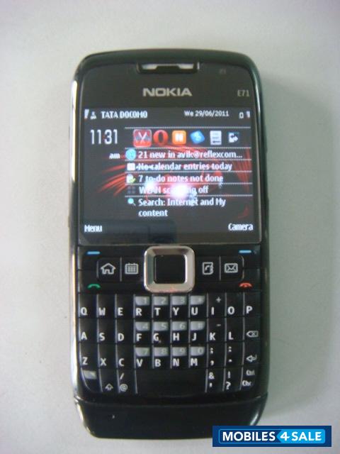 Black Nokia E71
