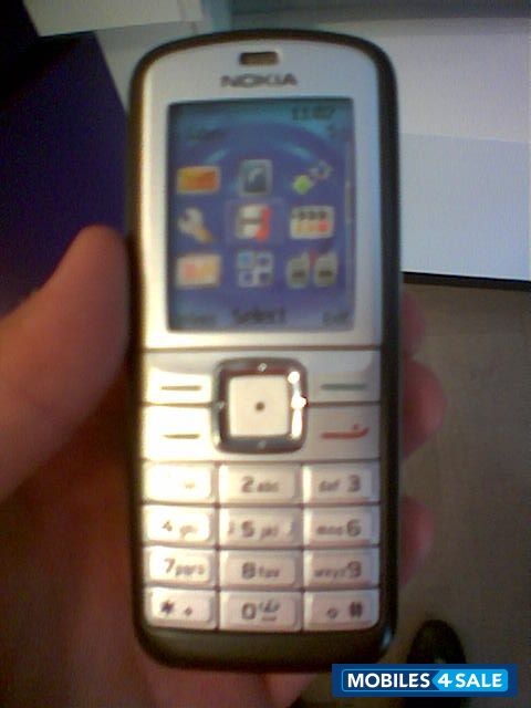 Silver ,white Nokia 6070