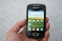 Black Samsung Galaxy Pop