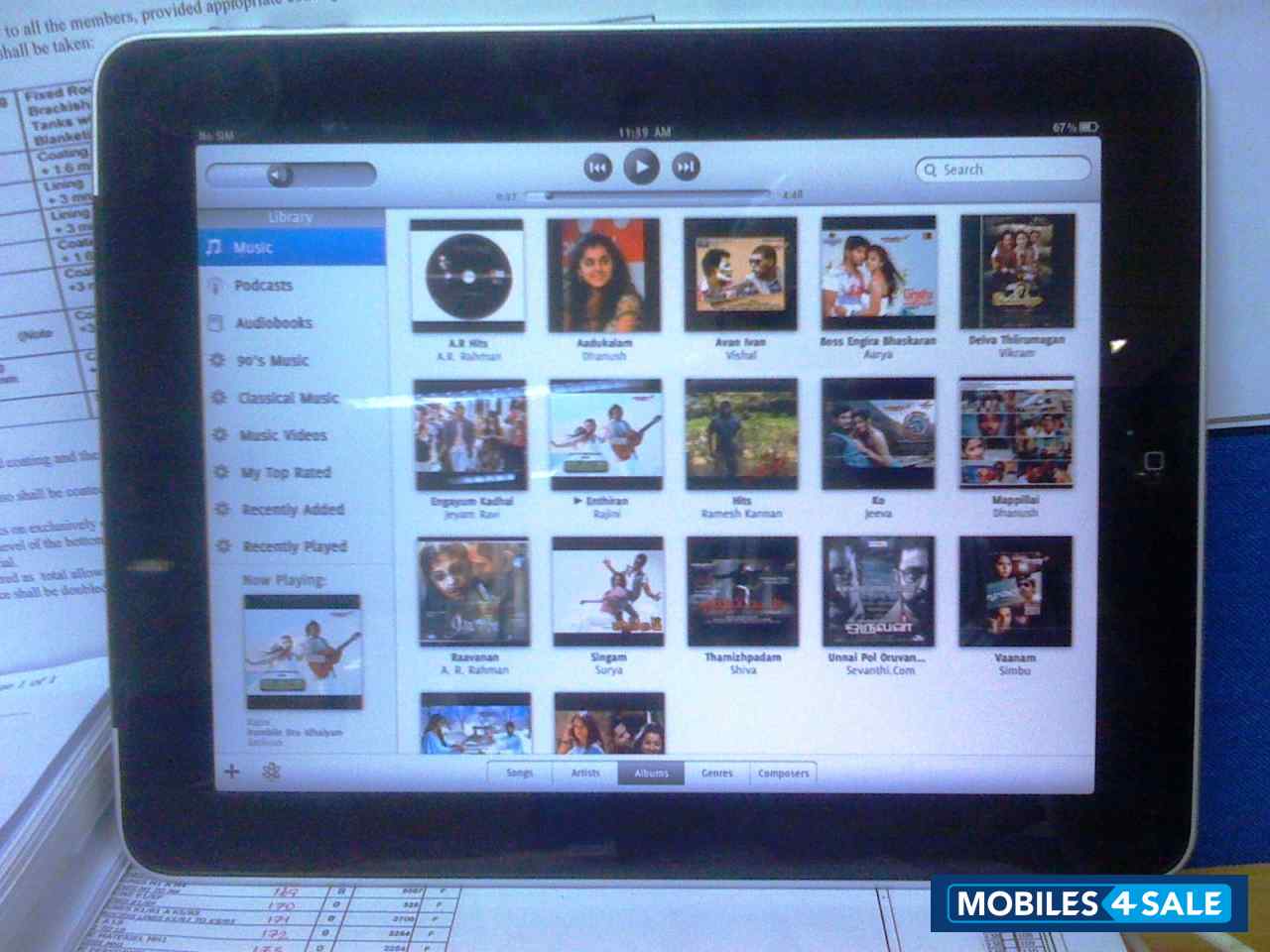 Silver + Black Apple Apple iPad