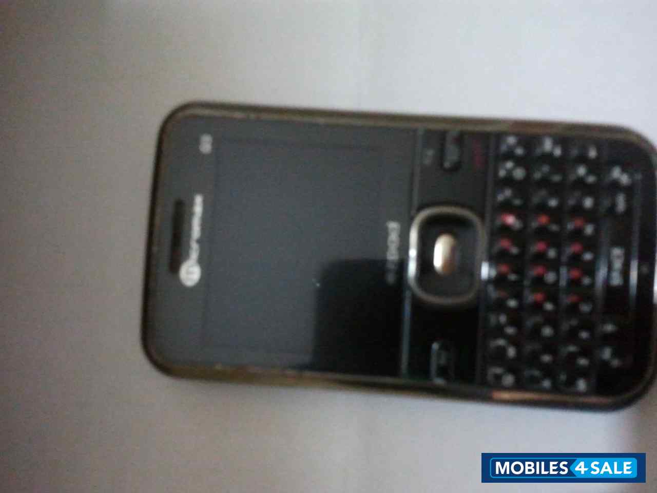 Black Micromax  Q3