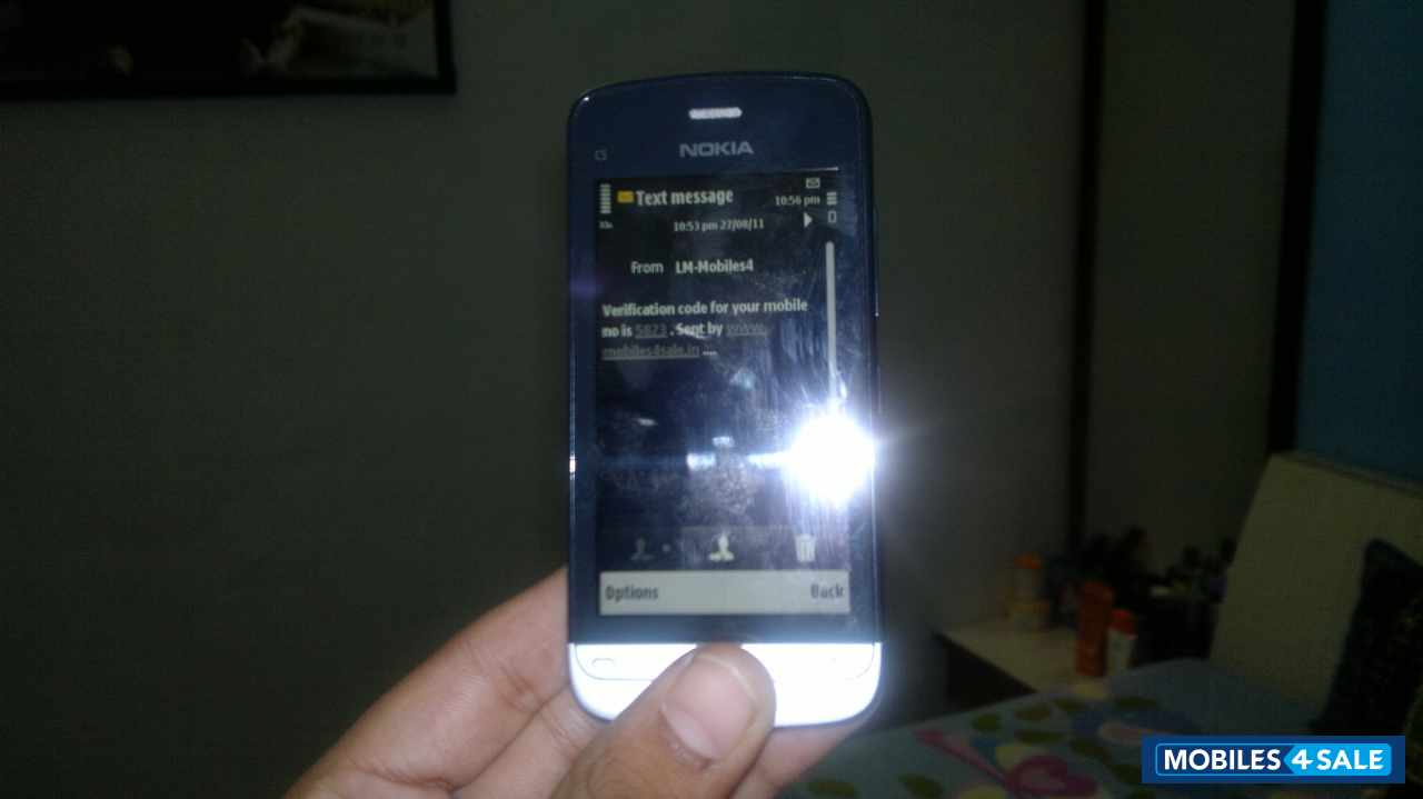 White Nokia C-series C5-03