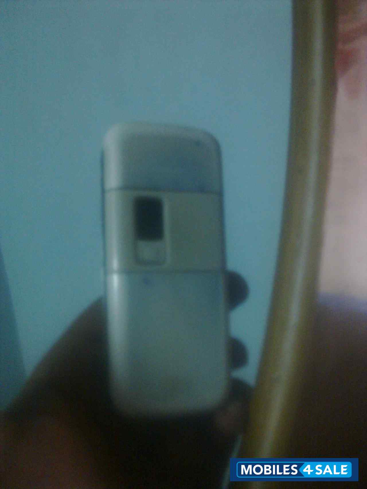 White Nokia 6233 White Nokia 6233