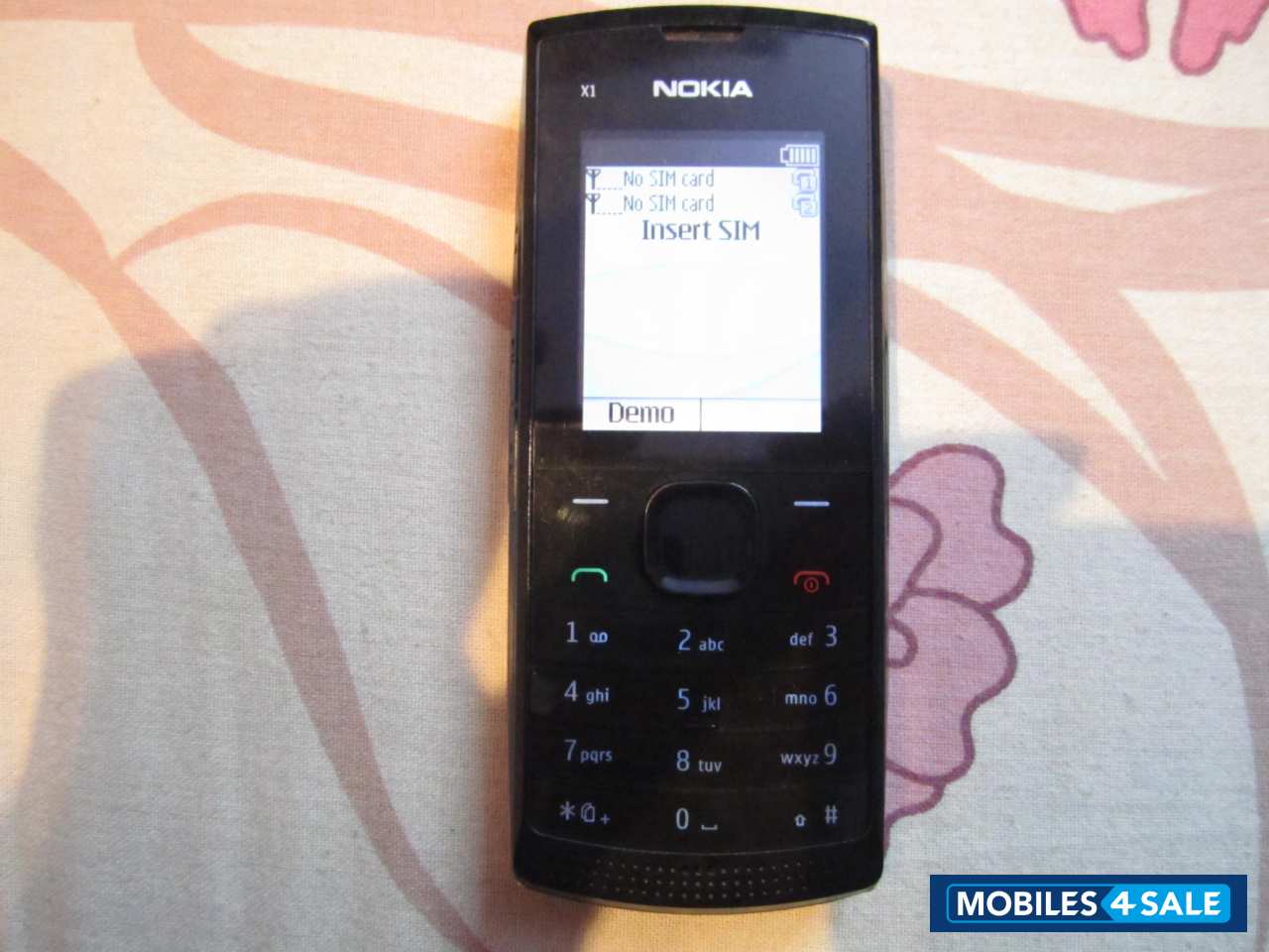 Black Nokia X-series X1