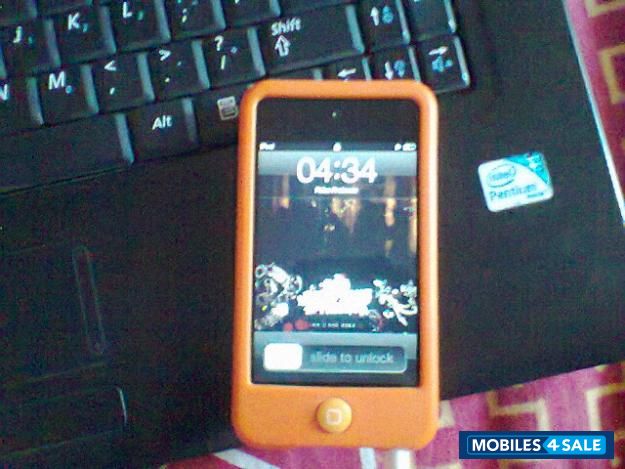 Black Apple iPod Black Apple iPod