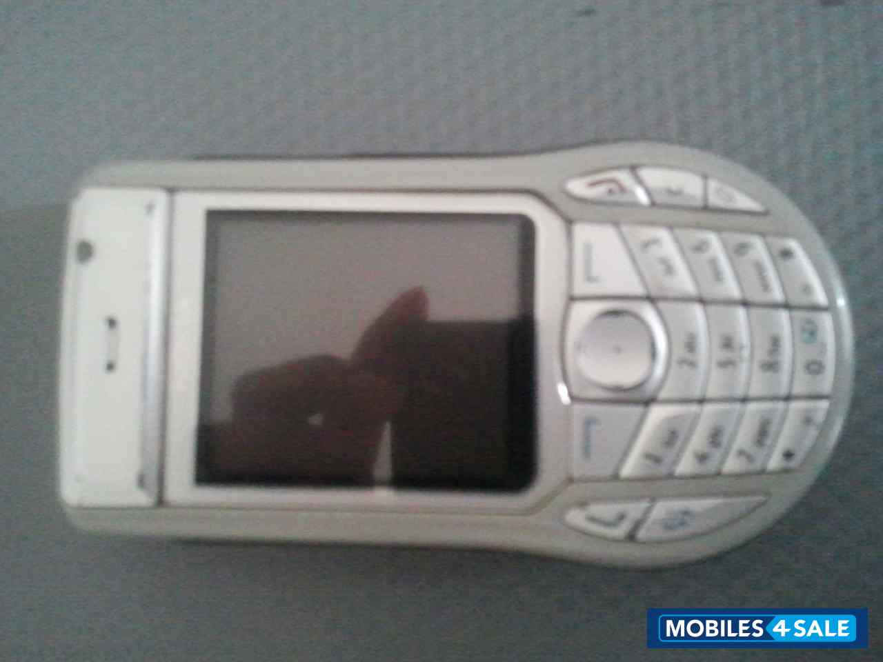 Silver Nokia 6630