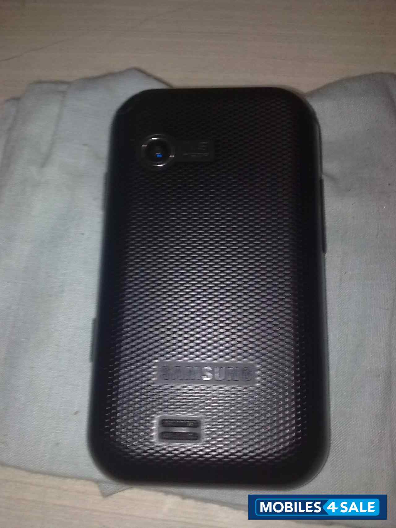 Black Samsung samsung e2652 champ duos