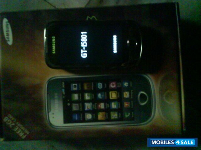 Black Samsung Galaxy Pop