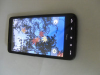 Black HTC  HD2