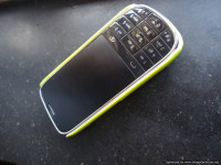 White Samsung Chat C3222