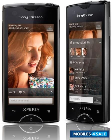 Black Sony Ericsson Xperia ray