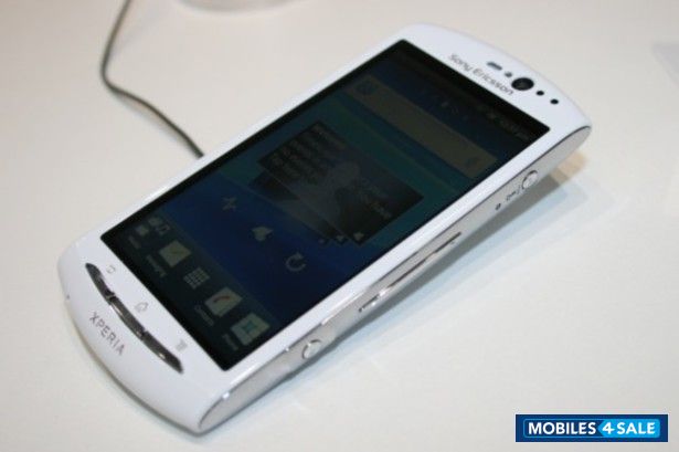 White Sony Ericsson Xperia neo V Picture 1. Mobile Phone ...