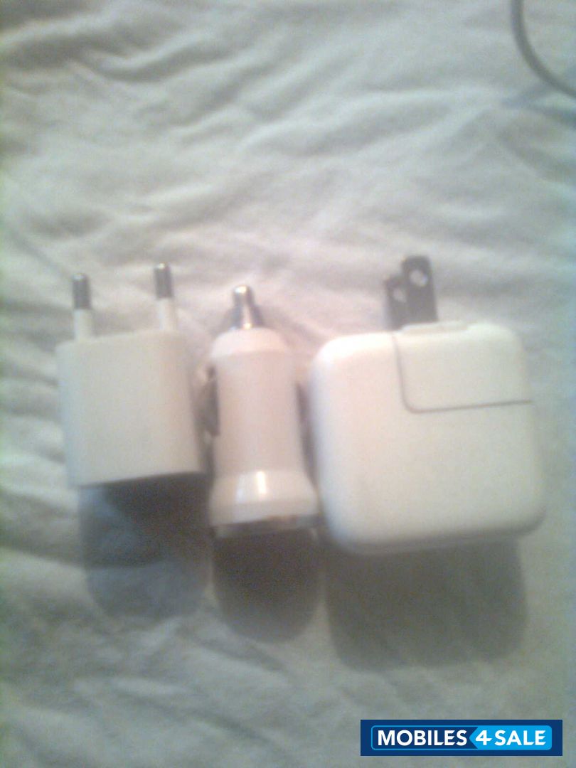 Black Apple iPhone 3G Black Apple iPhone 3G