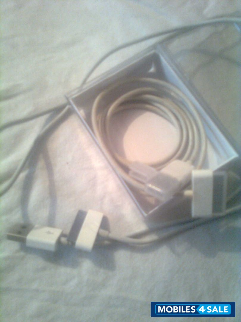 Black Apple iPhone 3G Black Apple iPhone 3G