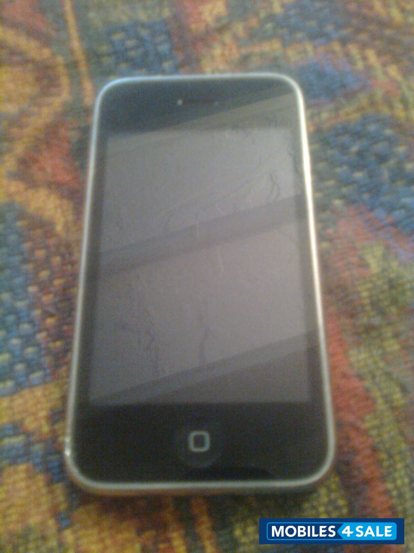 Black Apple iPhone 3G Black Apple iPhone 3G