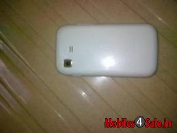 White Samsung  samsung chat322