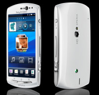 White Sony Ericsson Xperia neo V