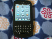 Black Palm  Pixi Plus CDMA