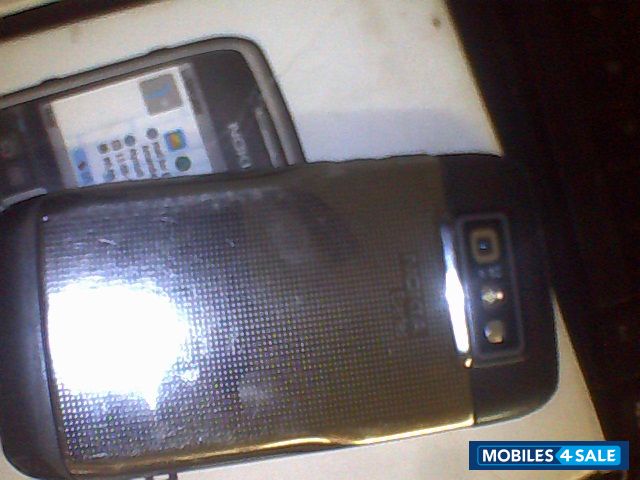 Black-grey Nokia E71