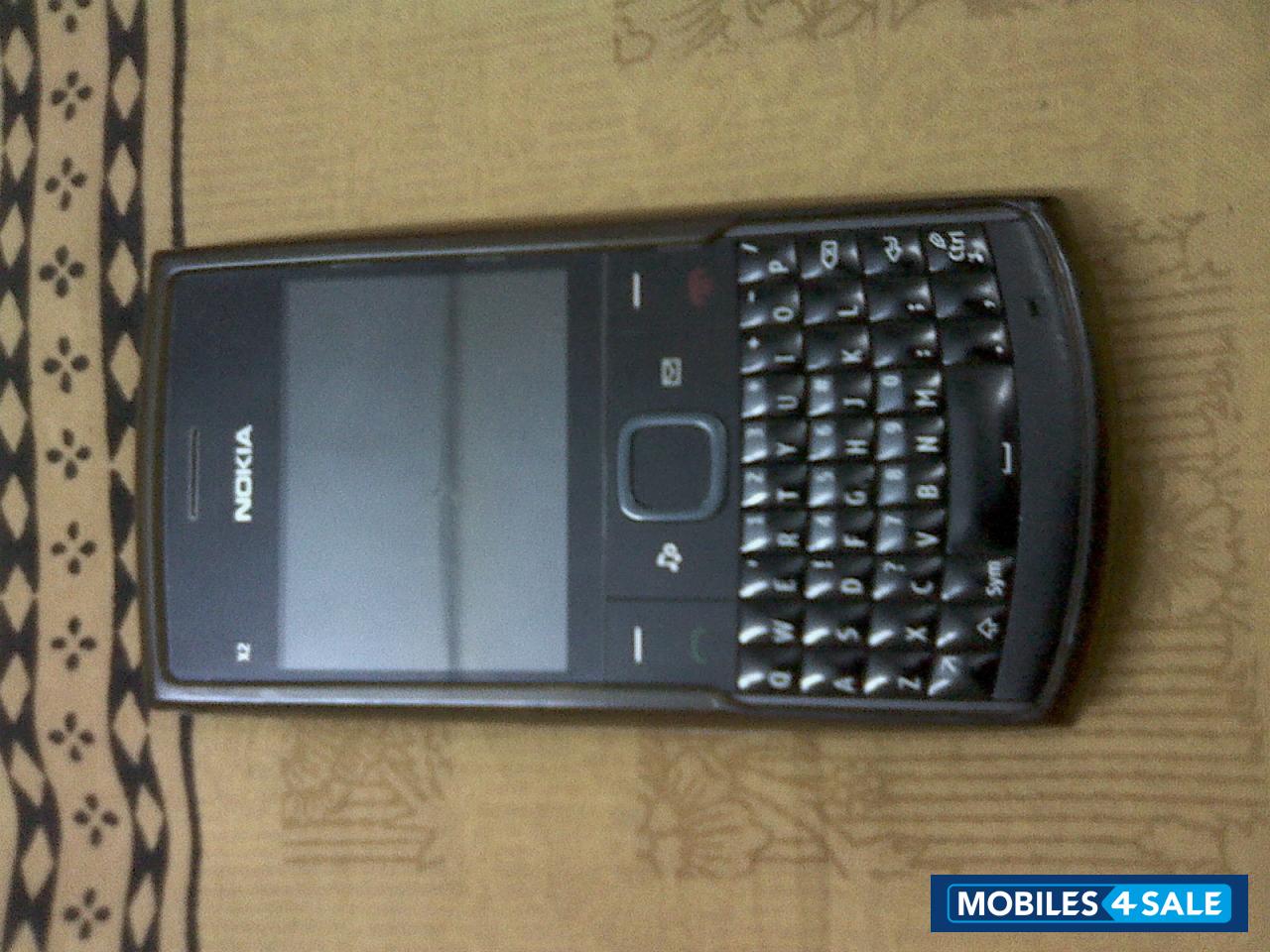 Black Nokia X2-01