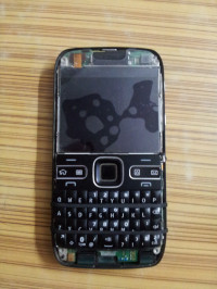 Nokia E72