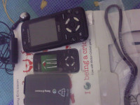 Black Sony Ericsson F305