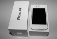 White Apple iPhone 4S