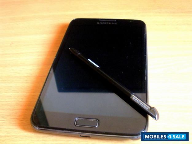 Black Samsung Galaxy Note