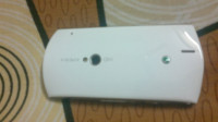 White Sony Ericsson Xperia neo V