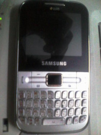 Silver Samsung Chat 322
