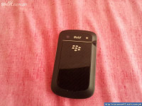 Black BlackBerry Bold 9930