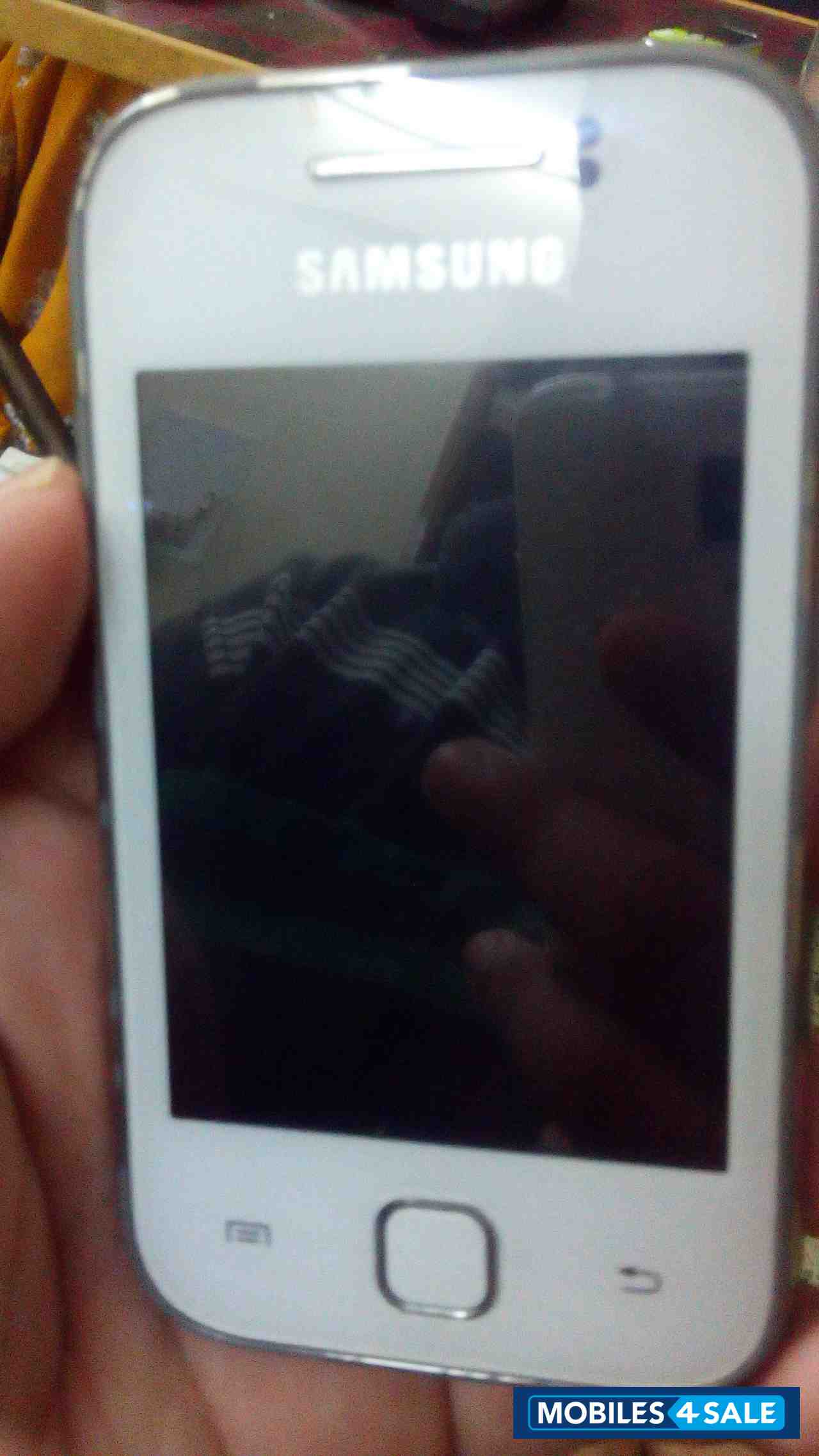 White Samsung Galaxy Y