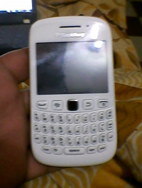 White BlackBerry Curve 9220