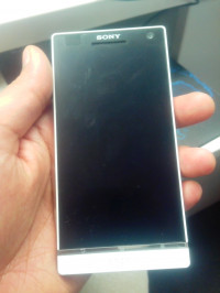 White Sony Xperia S