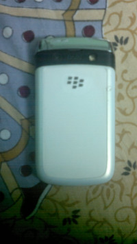 White BlackBerry 9780