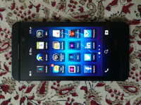 Black BlackBerry Z10