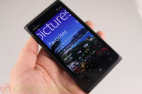 Black Nokia Lumia 900