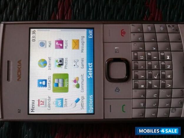 White Nokia X2-01