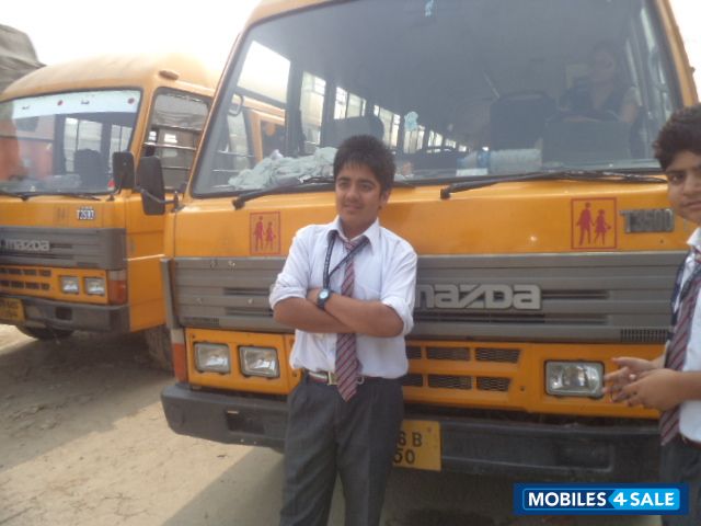 White Sony Ericsson Xperia J