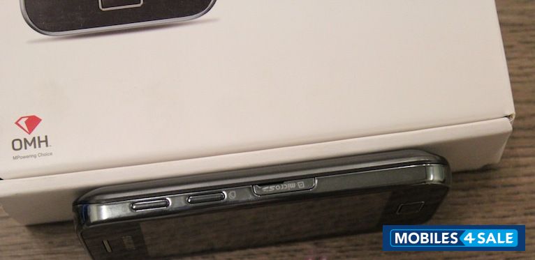 Black Samsung Galaxy Ace Duos