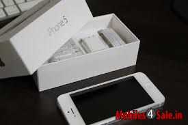 White Apple iPhone 5