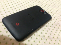 Black HTC One X Plus
