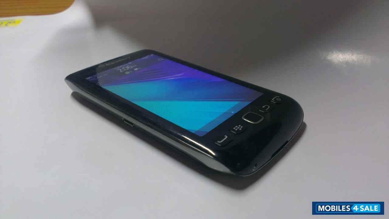 Black BlackBerry Torch 9860