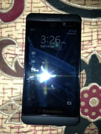 Black BlackBerry Z10