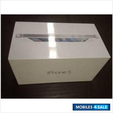 White Apple iPhone 5