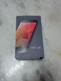 Black Google Nexus 4